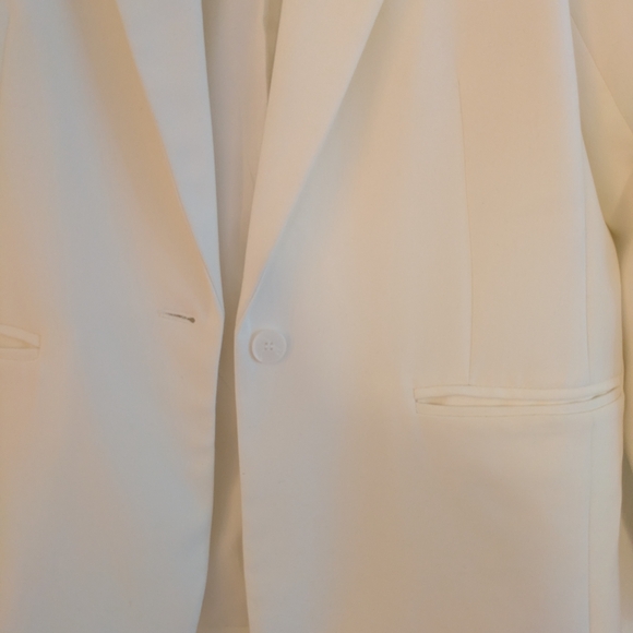 Dynamite Ivory Jacket - Picture 2 of 3